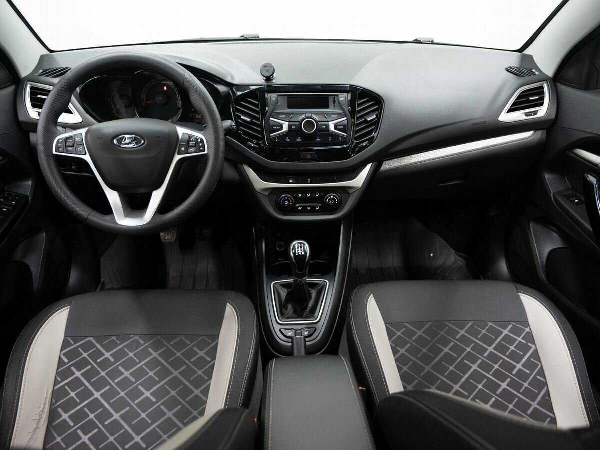 Lada (ВАЗ) Vesta б/у, 2020, Механическая. Фото: #12