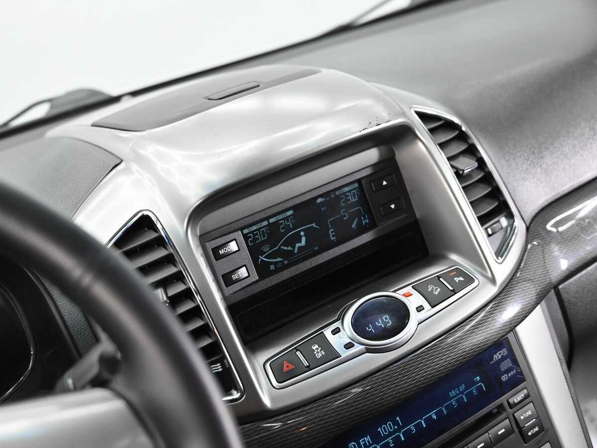 Chevrolet Captiva б/у, 2015, Автоматическая. Фото: #10