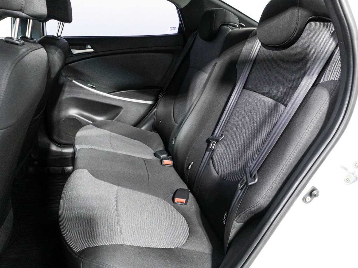 Hyundai Solaris б/у, 2013, Механическая. Фото: #9