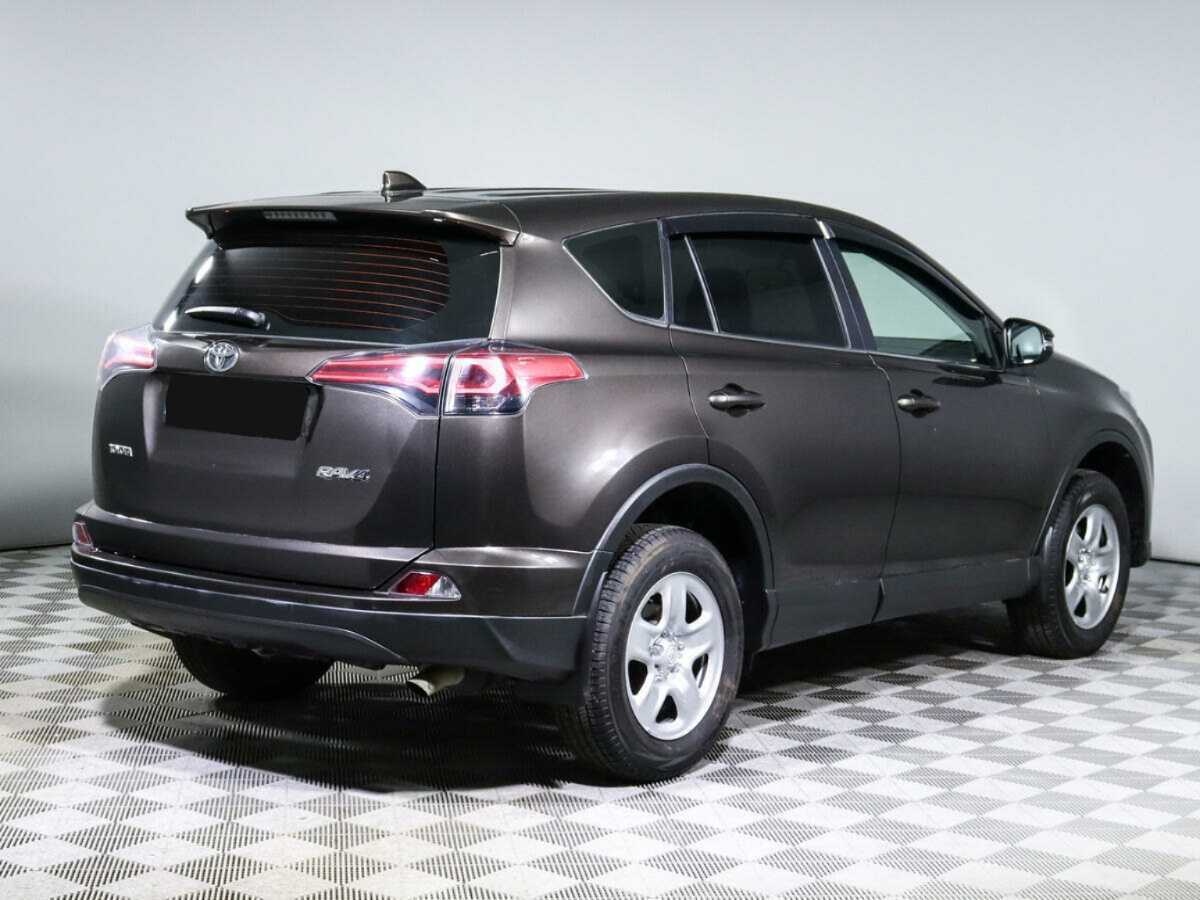 Toyota RAV4 б/у, 2018, Механическая. Фото: #4