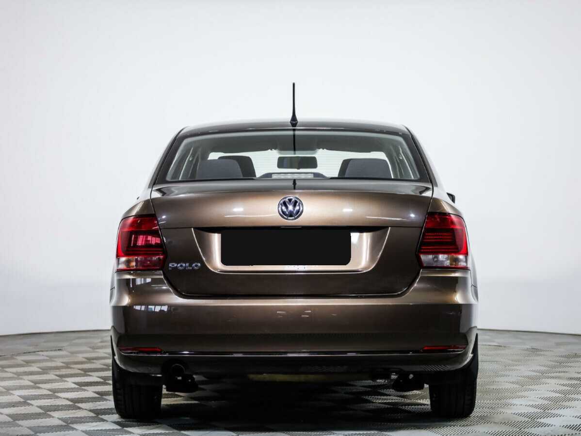 Volkswagen Polo б/у, 2016, Механическая. Фото: #4