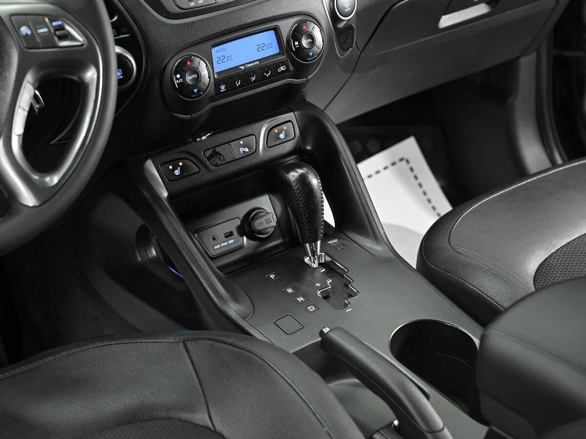 Hyundai ix35 б/у, 2013, Автоматическая. Фото: #9