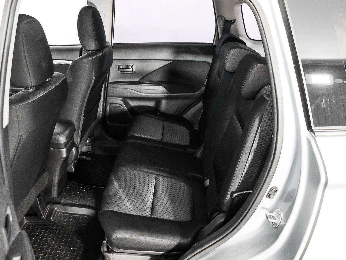 Mitsubishi Outlander б/у, 2012, Вариатор. Фото: #9