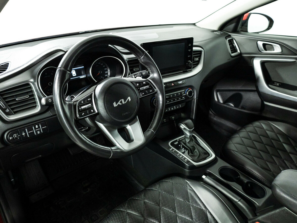 Kia Ceed б/у, 2022, Автоматическая. Фото: #10