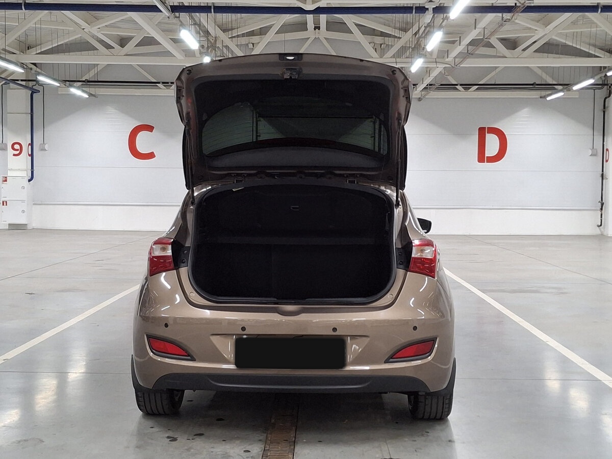 Hyundai i30 б/у, 2013, Механическая. Фото: #9