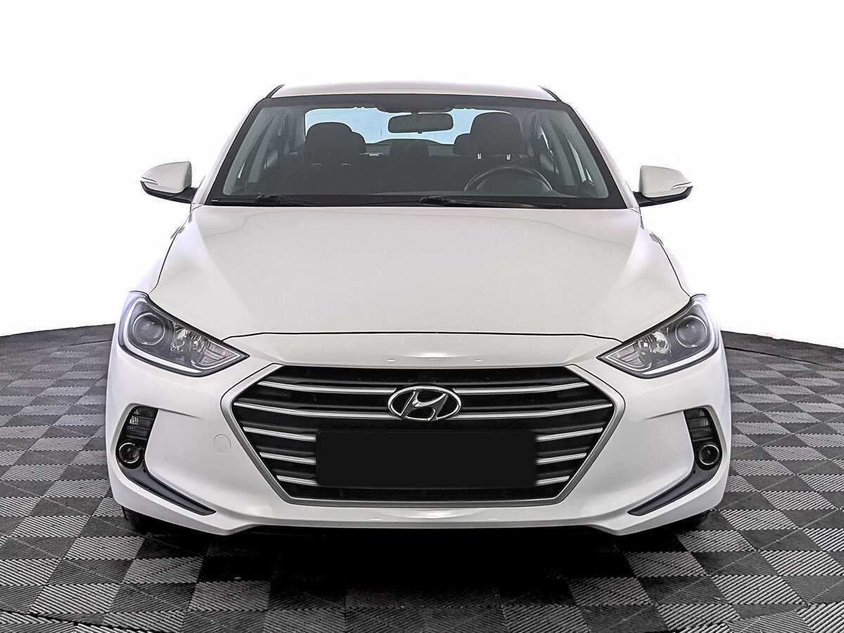 Hyundai Elantra б/у, 2018, Автоматическая. Фото: #1