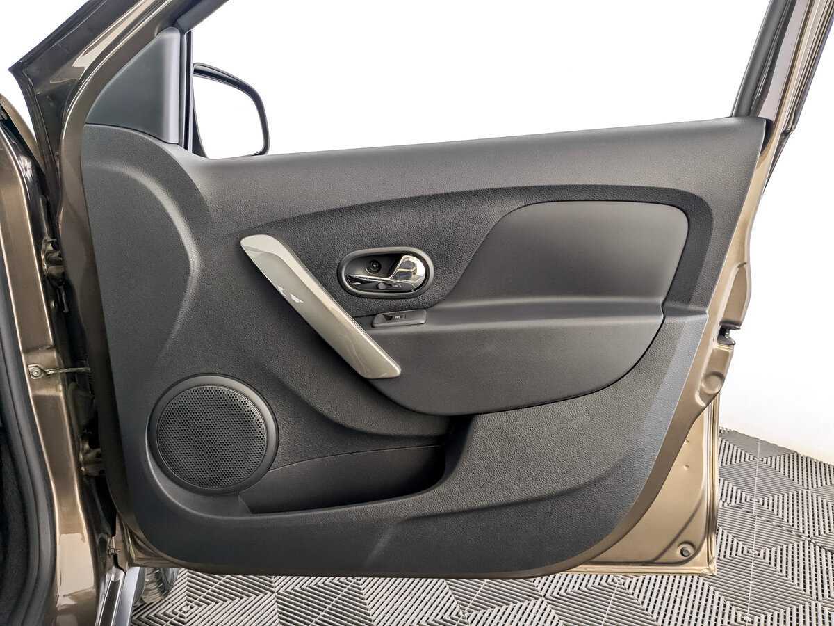 Renault Sandero б/у, 2021, Автоматическая. Фото: #19