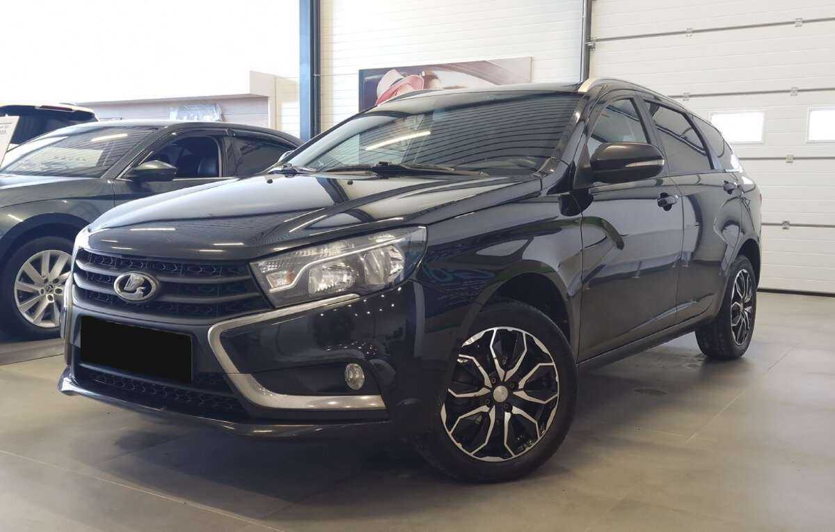 Lada (ВАЗ) Vesta б/у, 2020, Механическая. Фото: #0