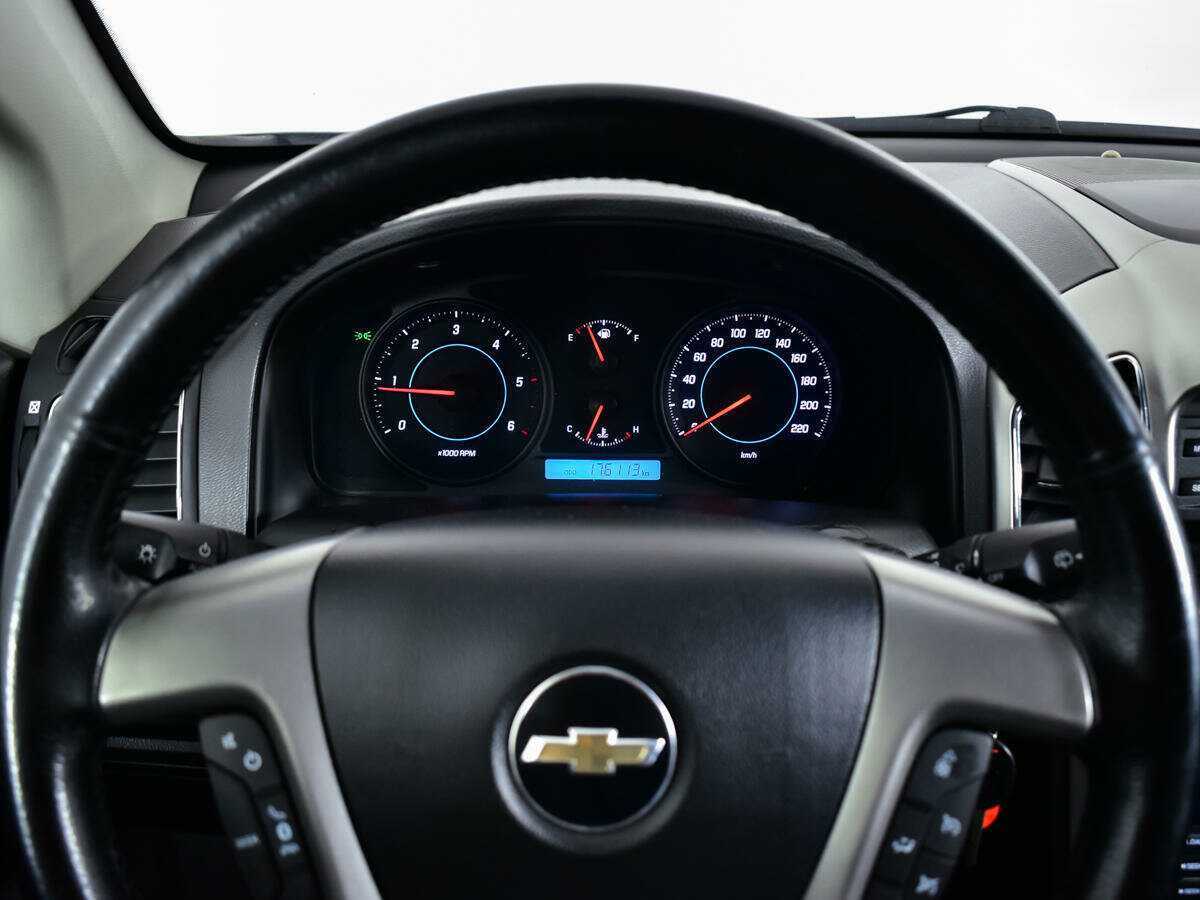 Chevrolet Captiva б/у, 2012, Механическая. Фото: #10