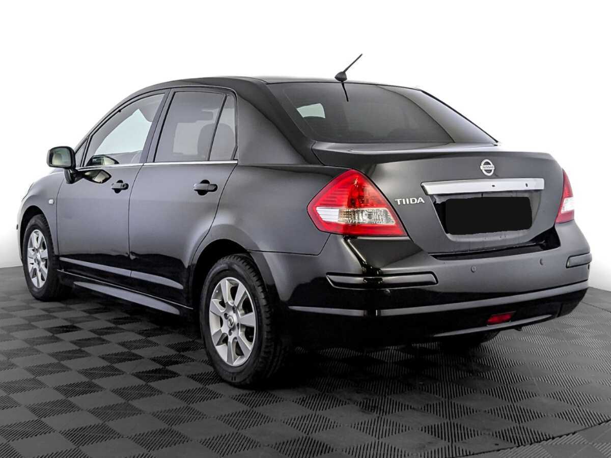 Nissan Tiida б/у, 2013, Автоматическая. Фото: #6