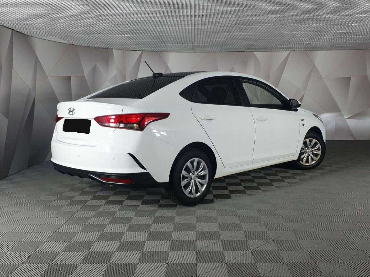 Hyundai Solaris б/у, 2021, Автоматическая. Фото: #1