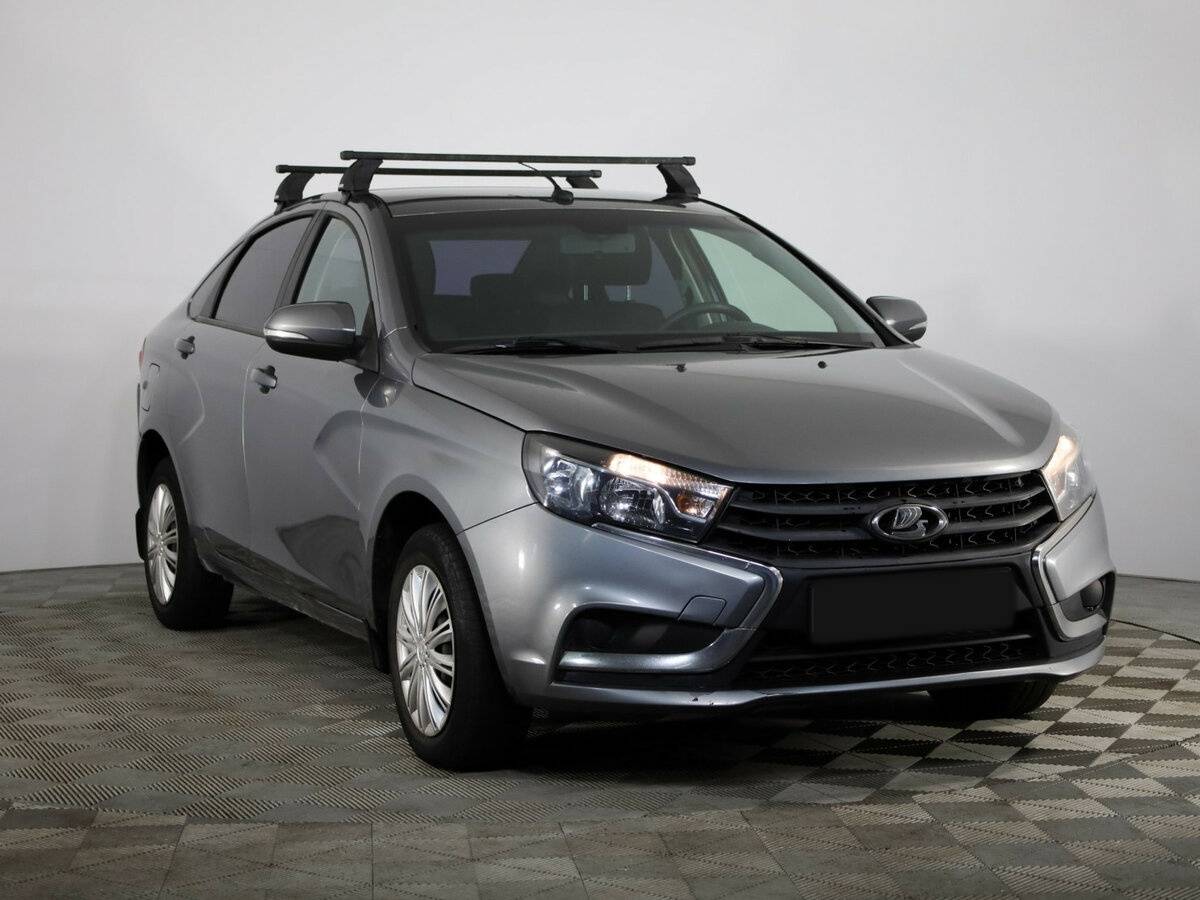 Lada (ВАЗ) Vesta б/у, 2017, Механическая. Фото: #2