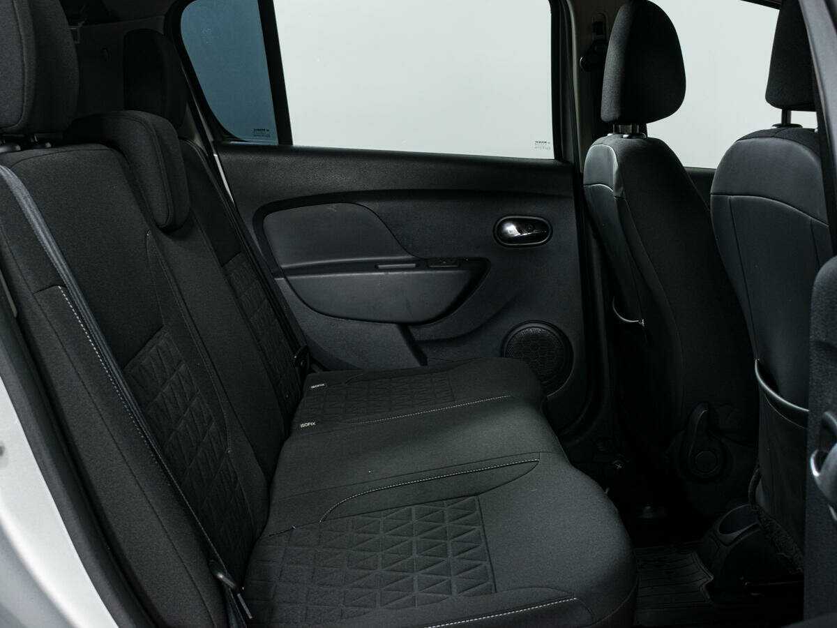 Renault Sandero б/у, 2017, Автоматическая. Фото: #11