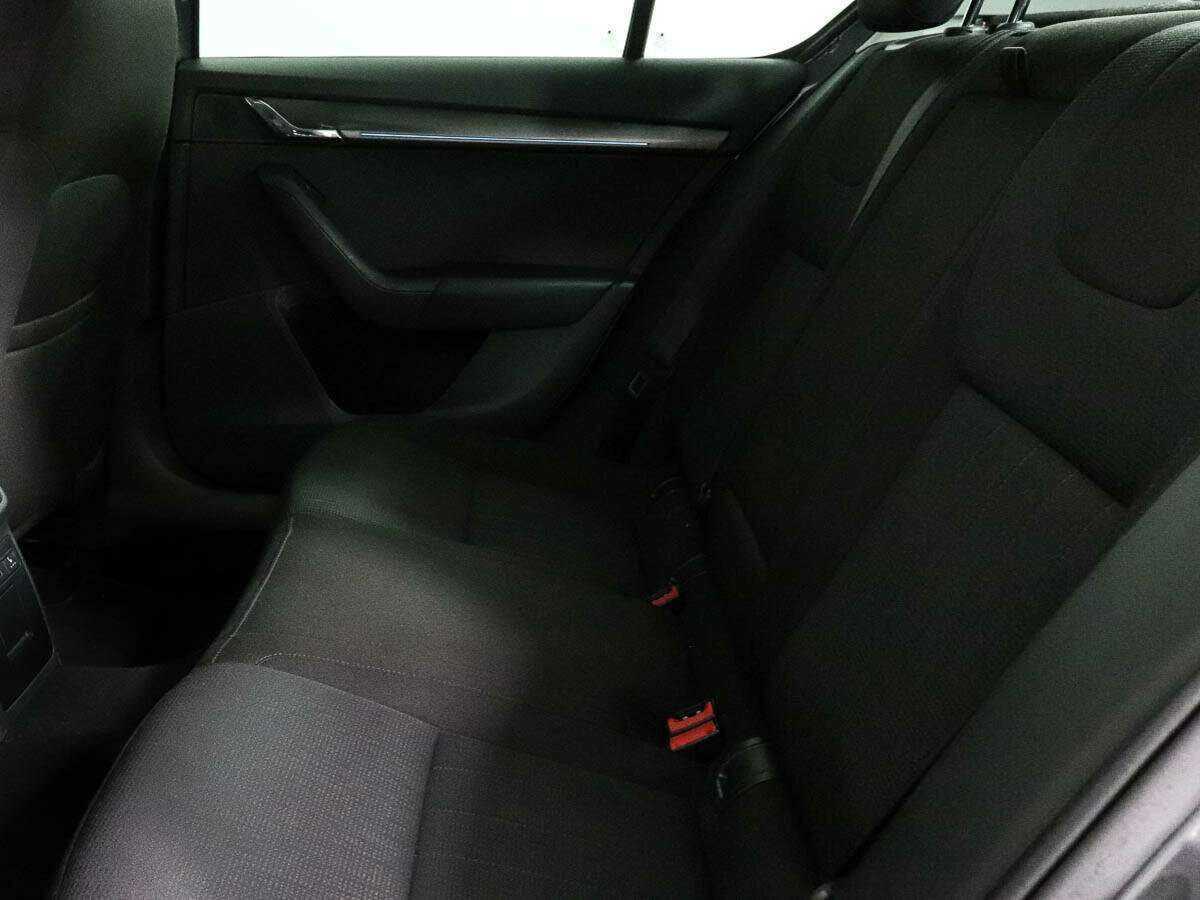 Skoda Octavia б/у, 2017, Роботизированная. Фото: #6