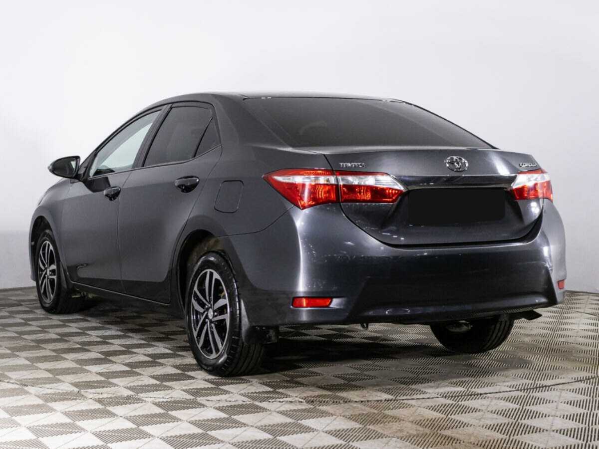 Toyota Corolla б/у, 2015, Механическая. Фото: #6