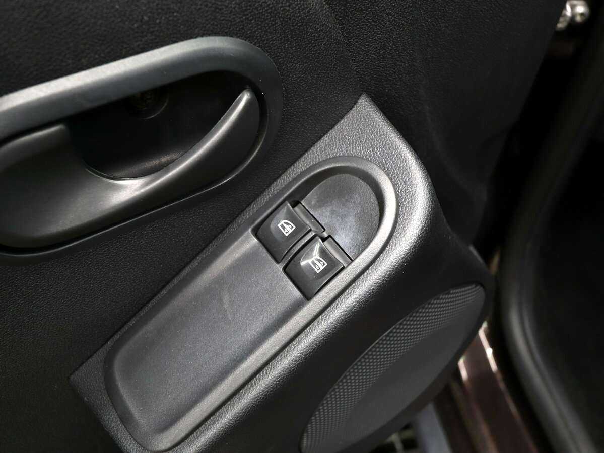 Renault Duster б/у, 2016, Автоматическая. Фото: #14