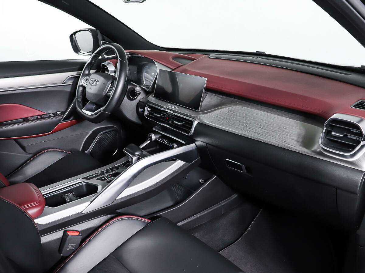 Geely Coolray б/у, 2022, Роботизированная. Фото: #8