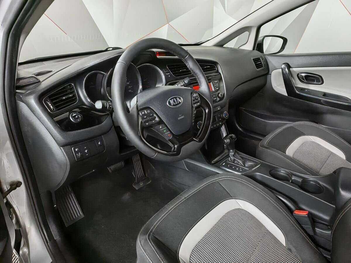 Kia Ceed б/у, 2015, Автоматическая. Фото: #12