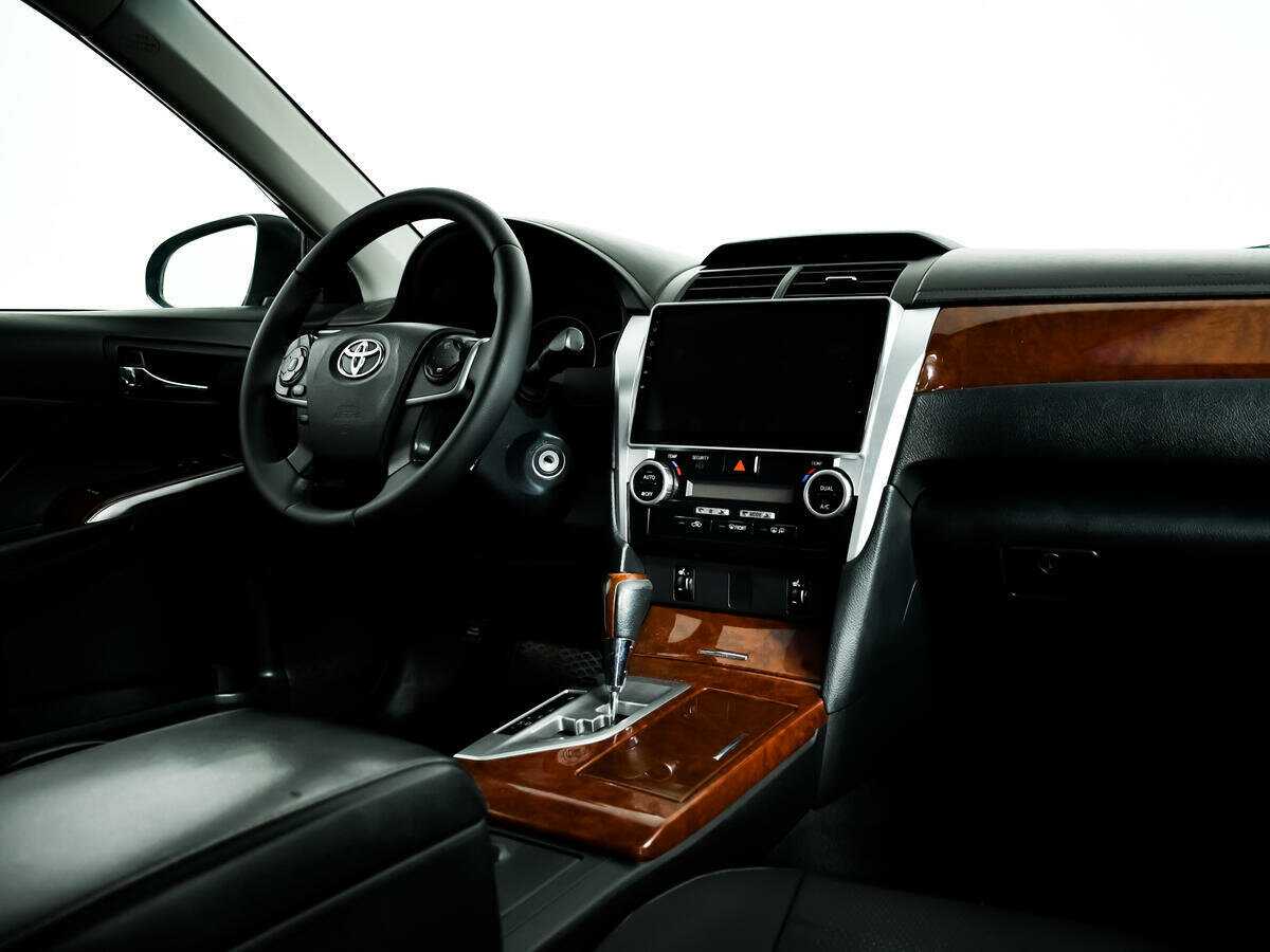 Toyota Camry б/у, 2013, Автоматическая. Фото: #8