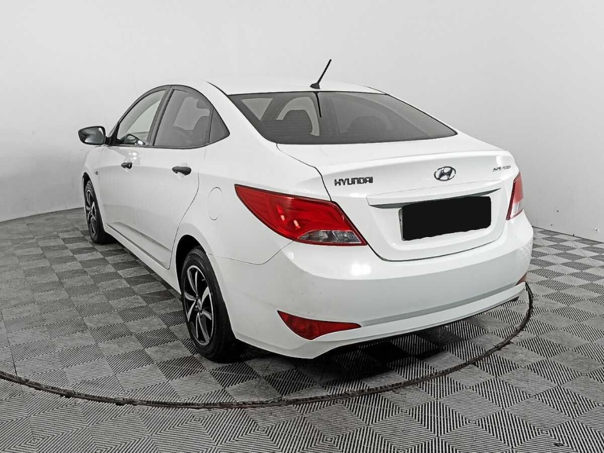 Hyundai Solaris б/у, 2015, Механическая. Фото: #5