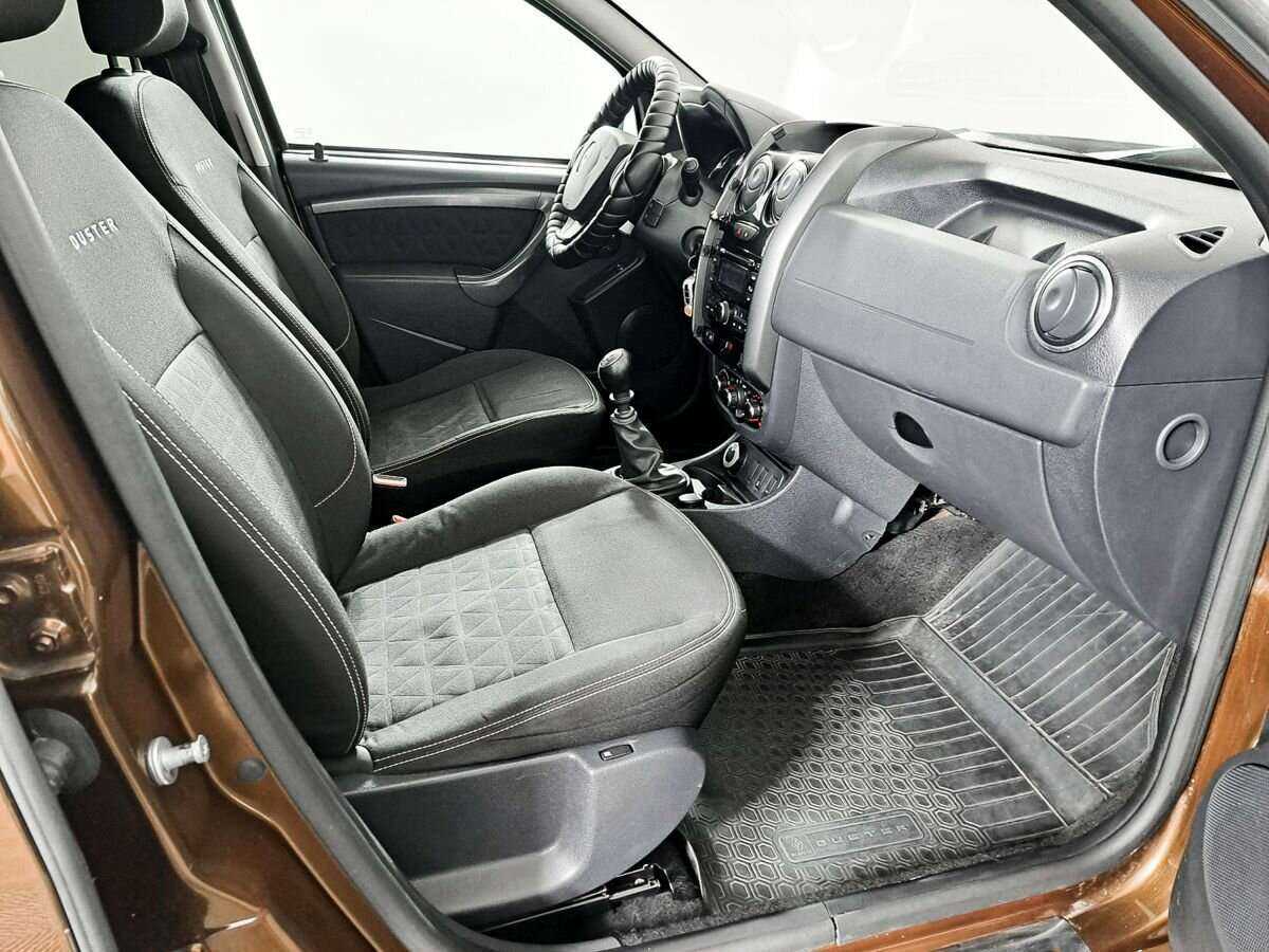 Renault Duster б/у, 2015, Механическая. Фото: #5