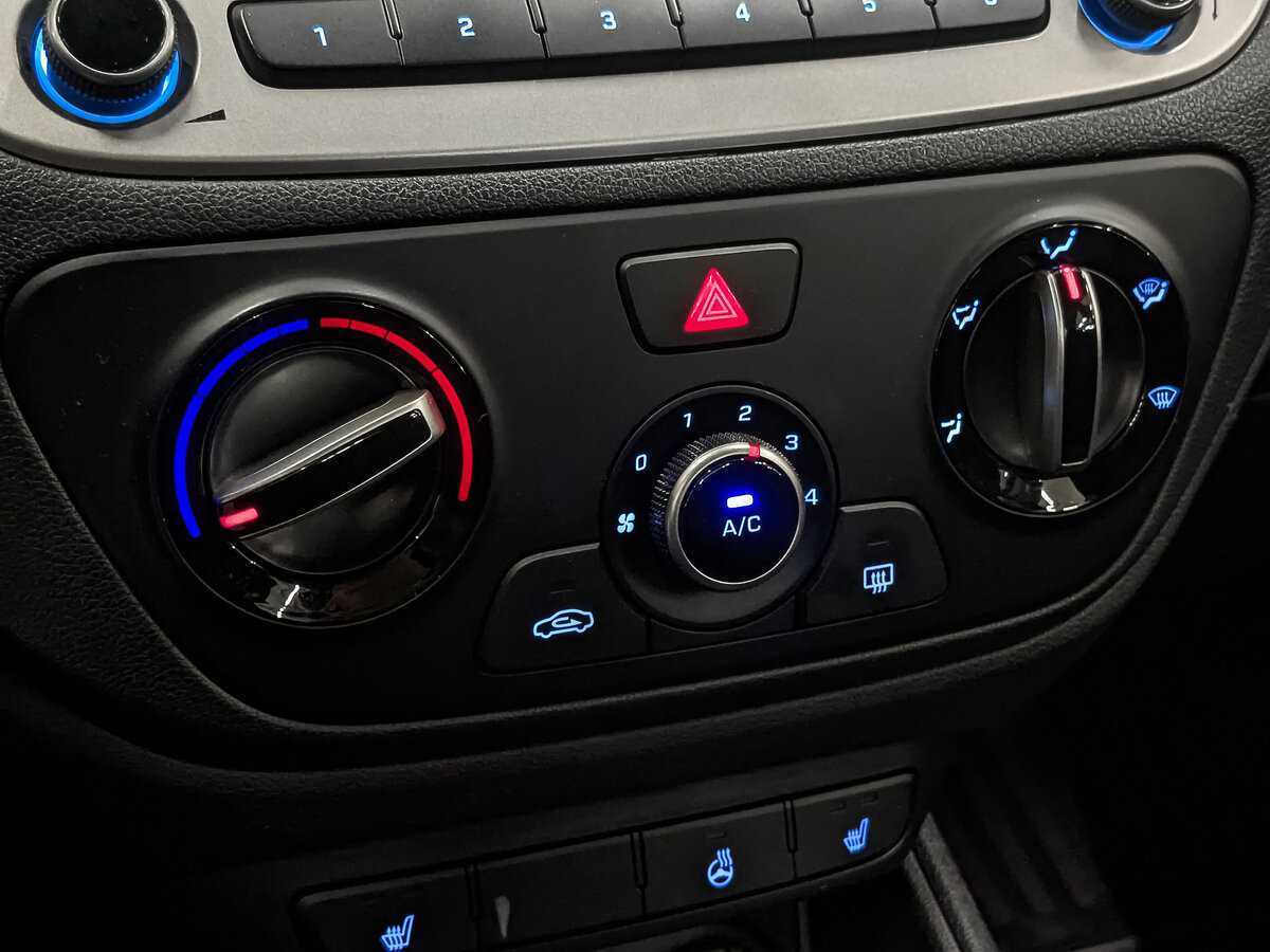 Hyundai Solaris б/у, 2019, Автоматическая. Фото: #18