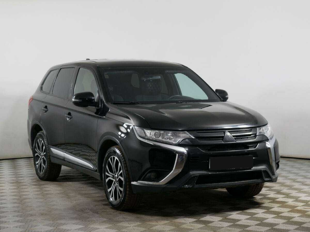 Mitsubishi Outlander б/у, 2018, Вариатор. Фото: #2
