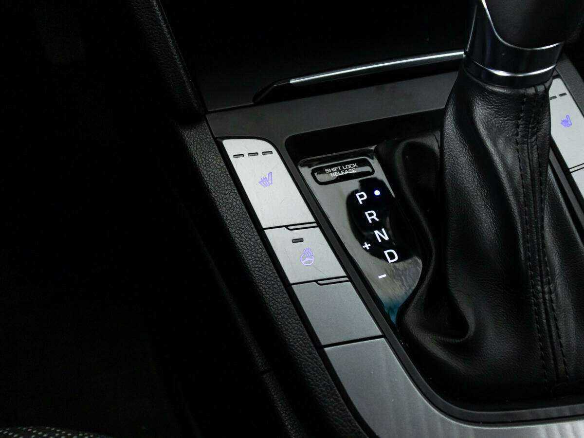 Hyundai Elantra б/у, 2016, Автоматическая. Фото: #16