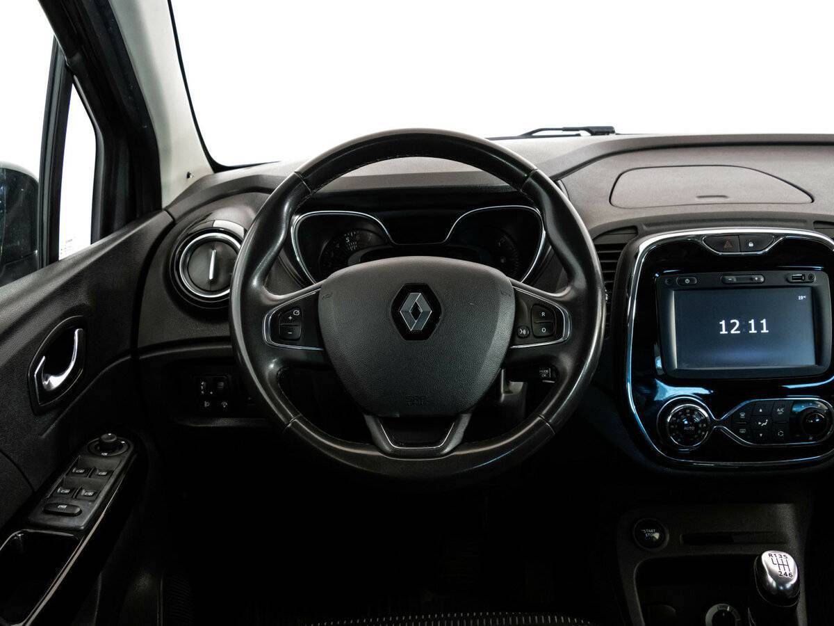 Renault Kaptur б/у, 2017, Механическая. Фото: #11