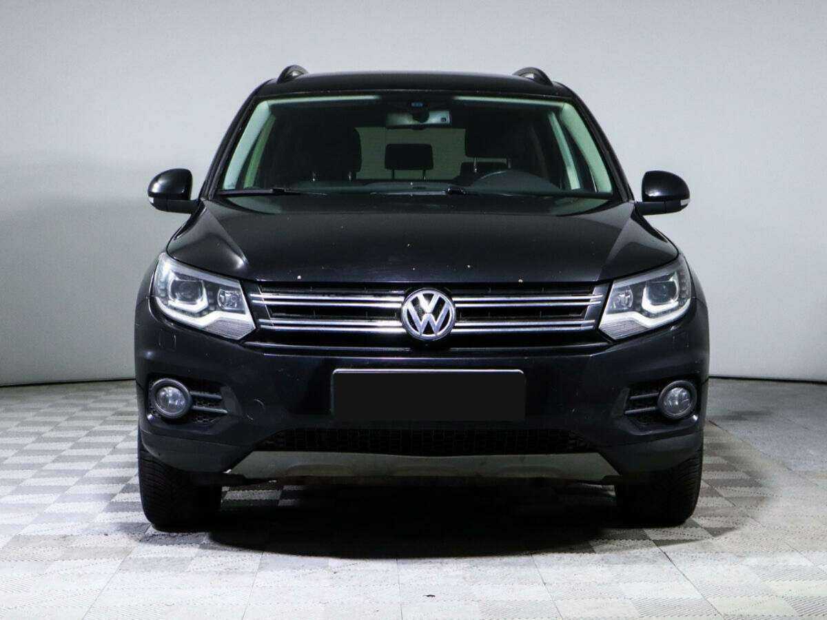 Volkswagen Tiguan б/у, 2012, Автоматическая. Фото: #1