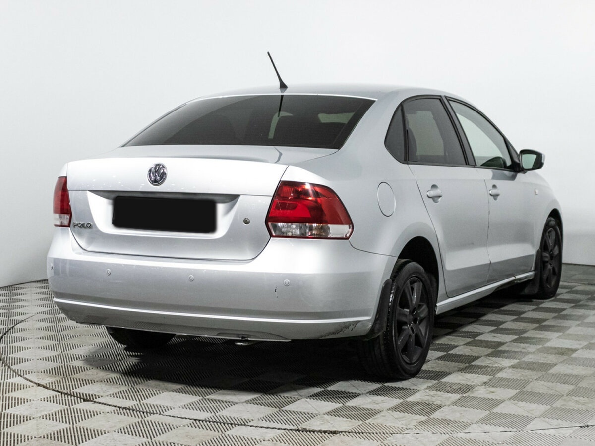 Volkswagen Polo б/у, 2013, Механическая. Фото: #4