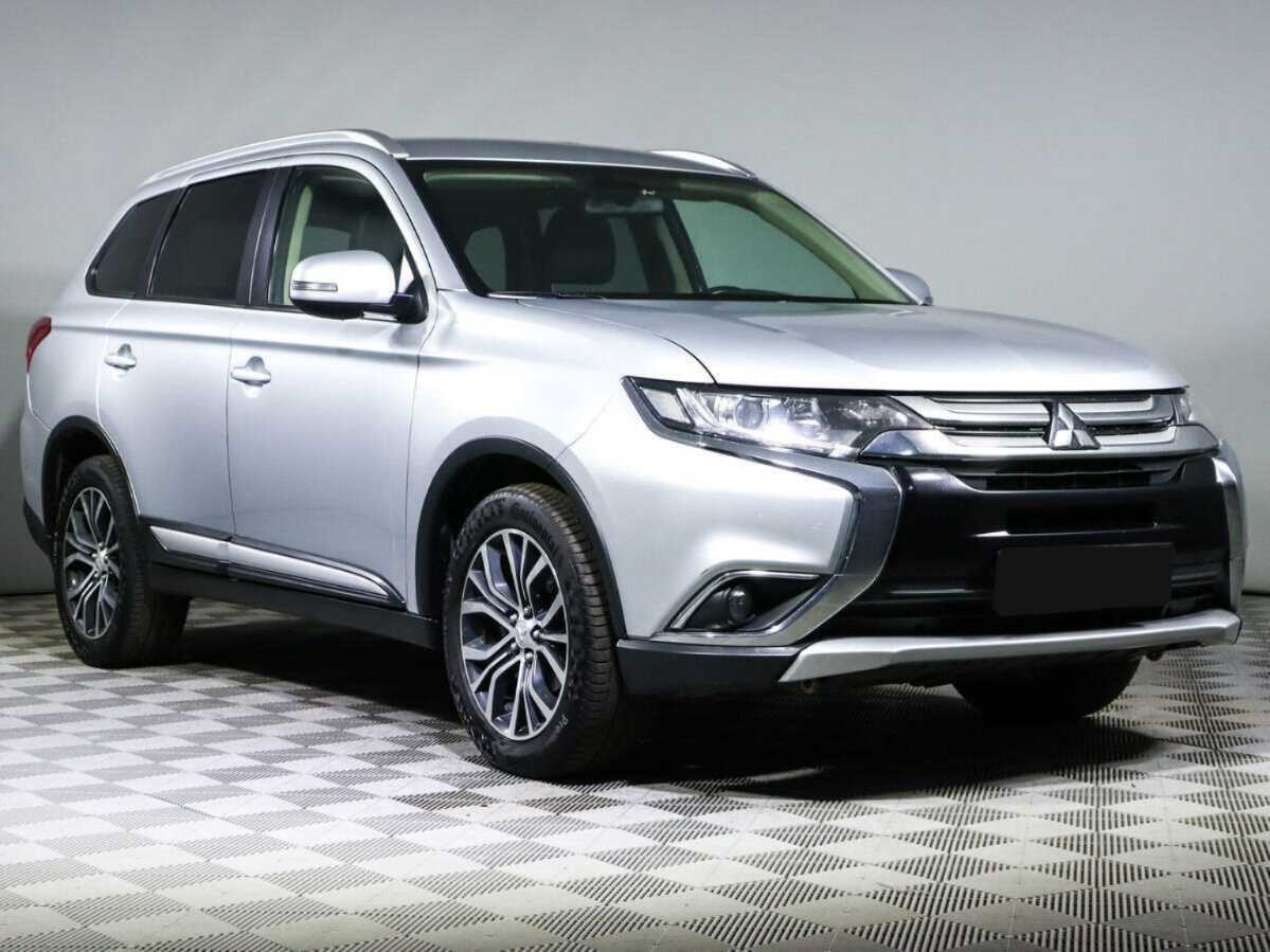 Mitsubishi Outlander б/у, 2017, Вариатор. Фото: #2