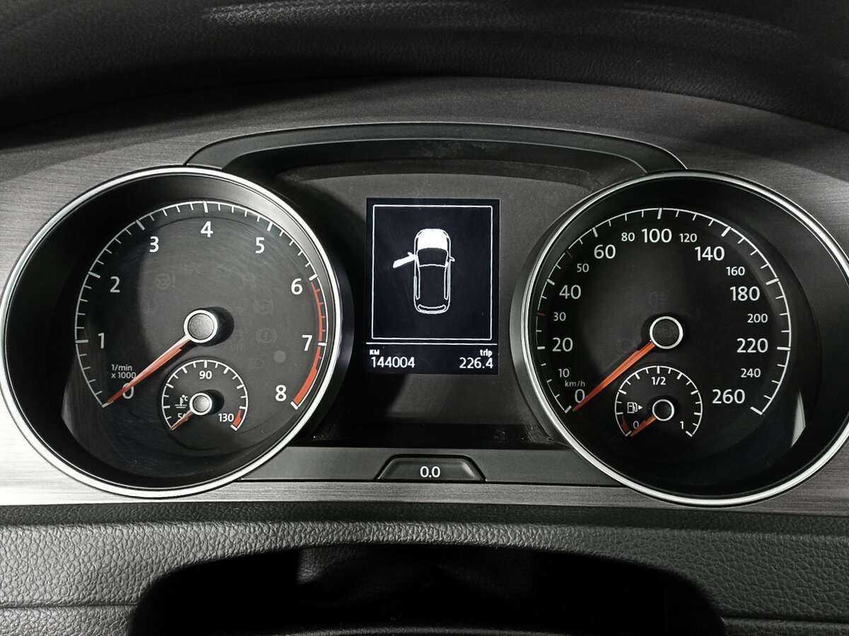 Volkswagen Golf б/у, 2013, Роботизированная. Фото: #10