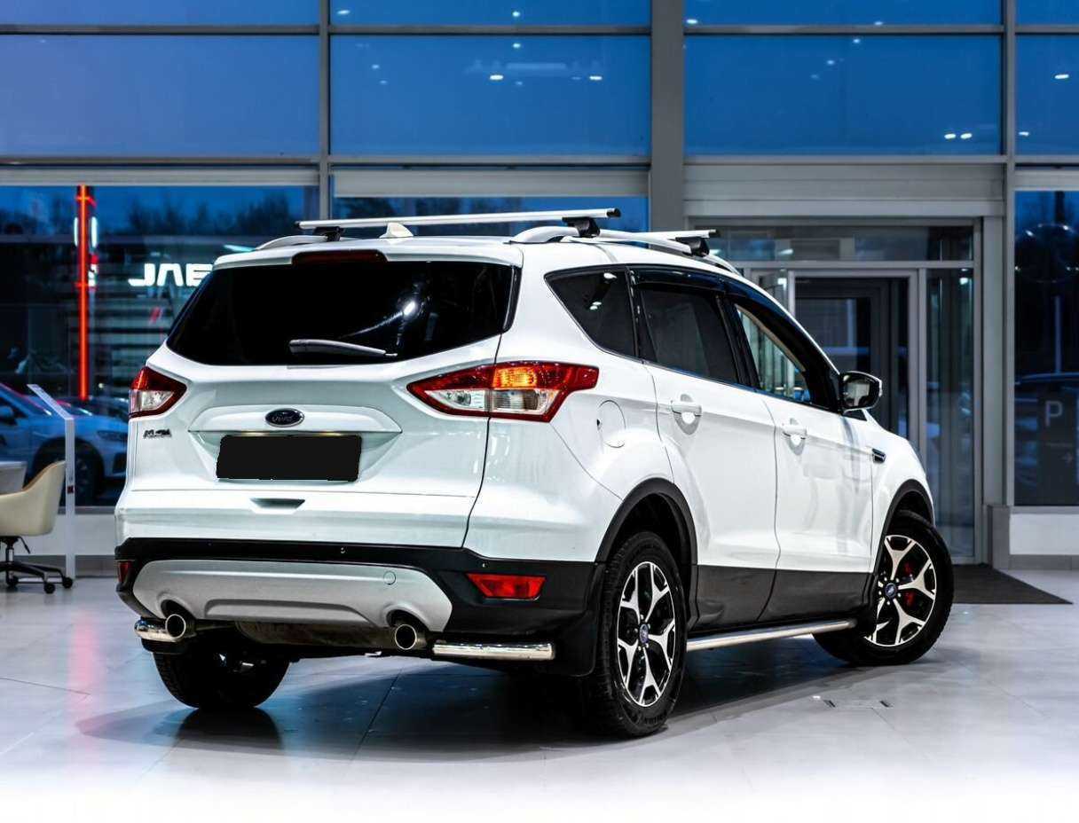 Ford Kuga б/у, 2015, Автоматическая. Фото: #2