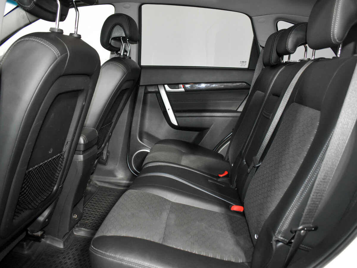 Chevrolet Captiva б/у, 2013, Автоматическая. Фото: #8