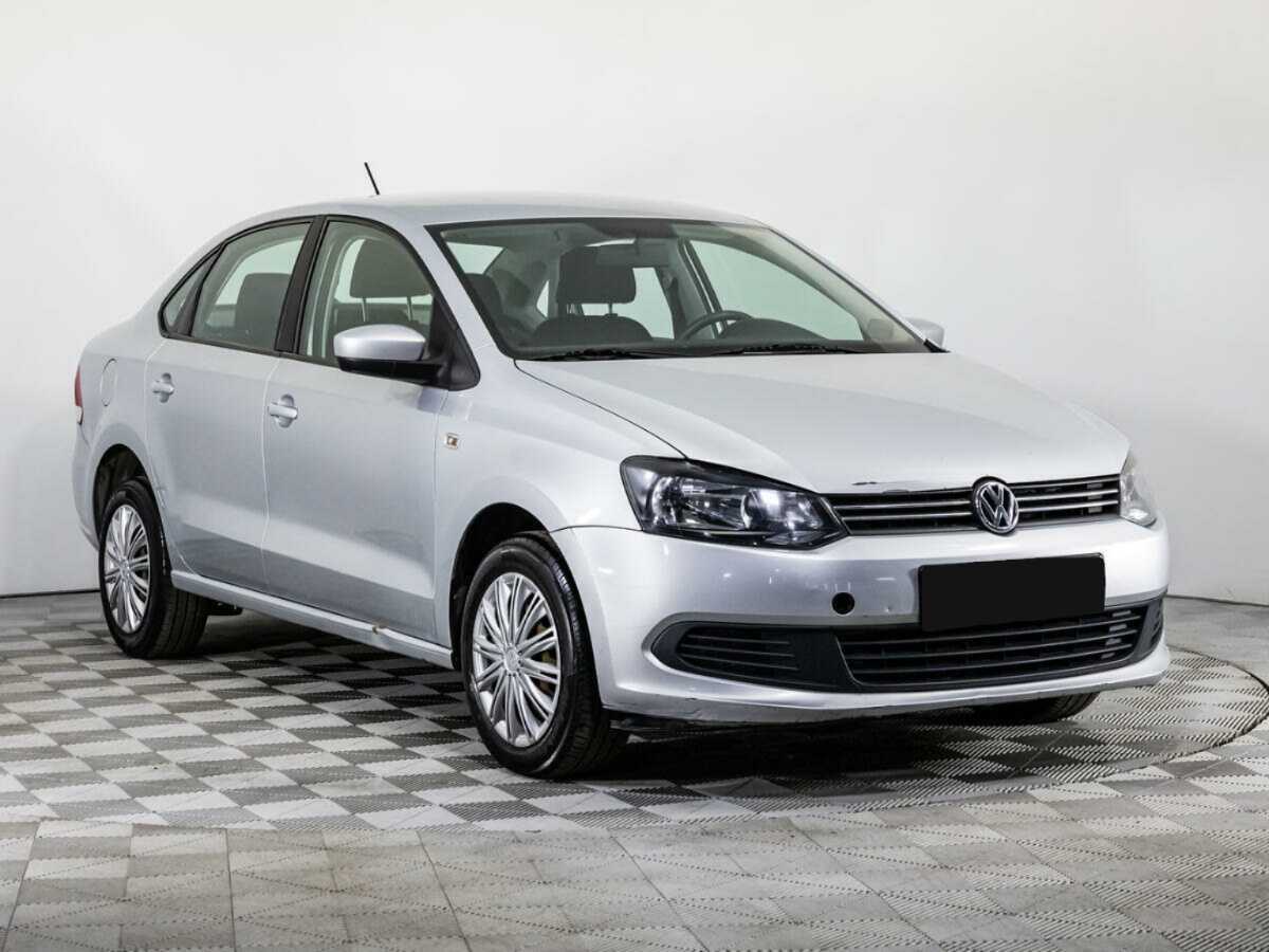 Volkswagen Polo б/у, 2014, Автоматическая. Фото: #2