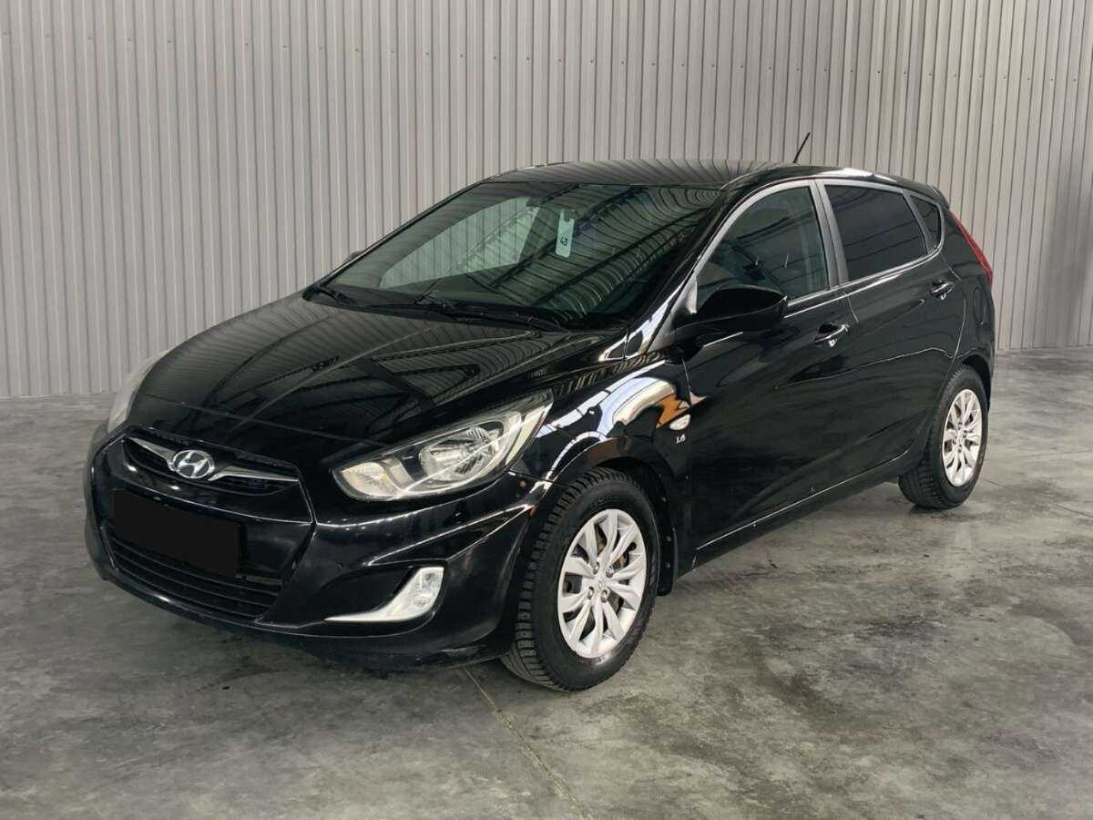 Hyundai Solaris б/у, 2012, Автоматическая. Фото: #0