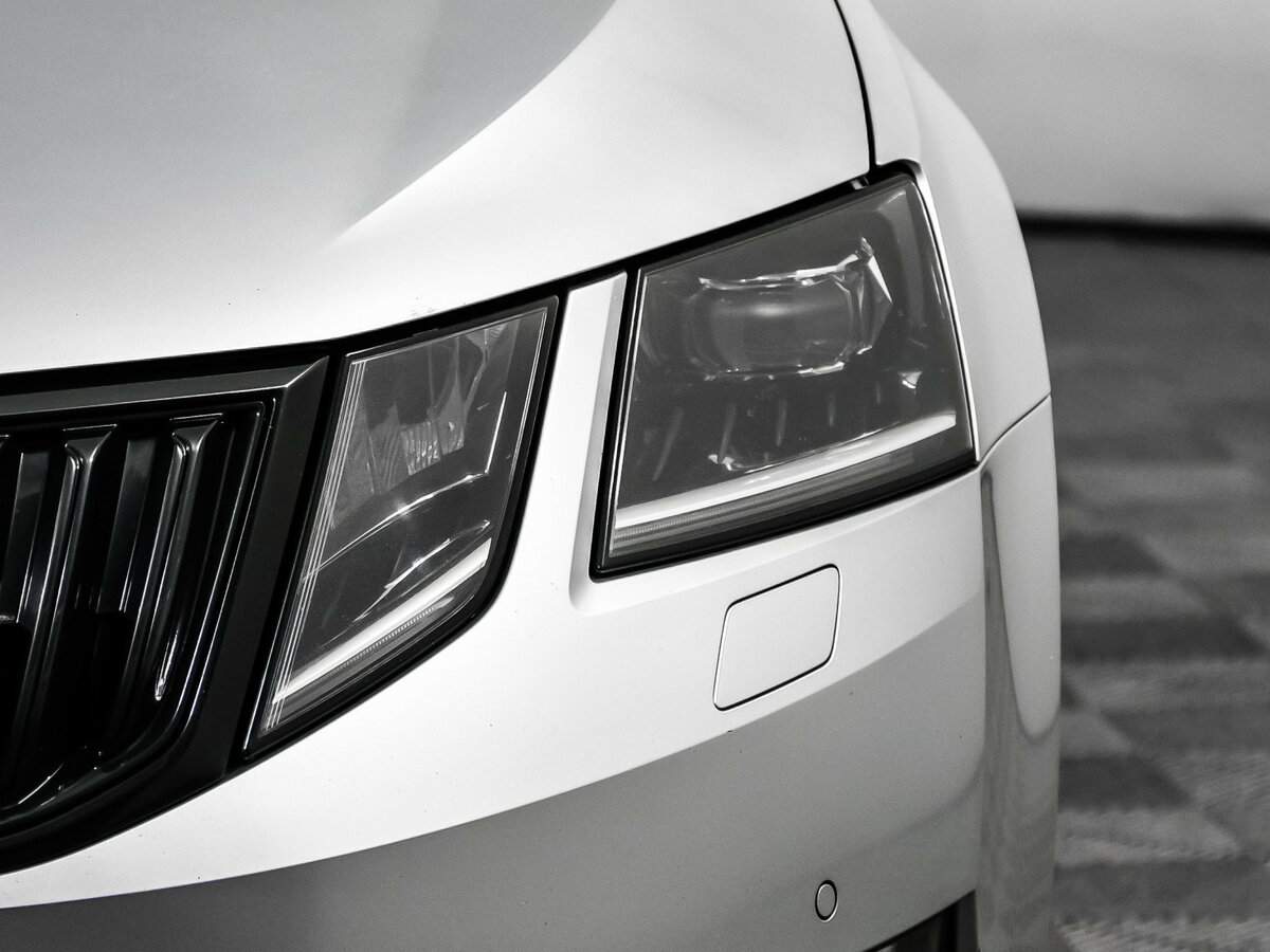 Skoda Octavia б/у, 2017, Роботизированная. Фото: #13