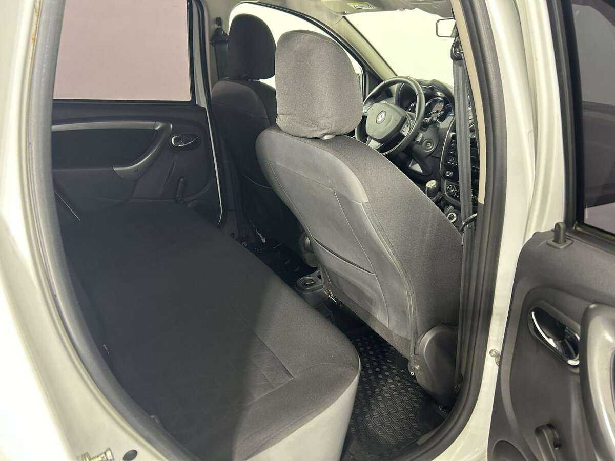 Renault Duster б/у, 2017, Механическая. Фото: #15