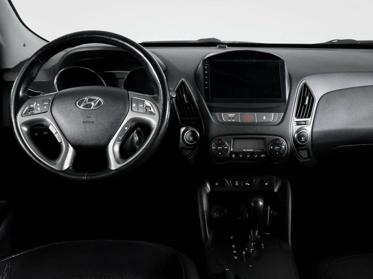 Hyundai ix35 б/у, 2014, Автоматическая. Фото: #11