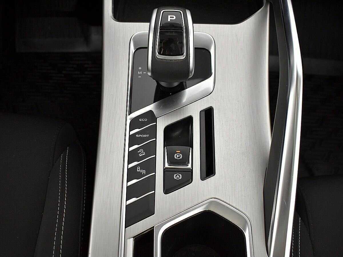 Geely Coolray б/у, 2020, Роботизированная. Фото: #14