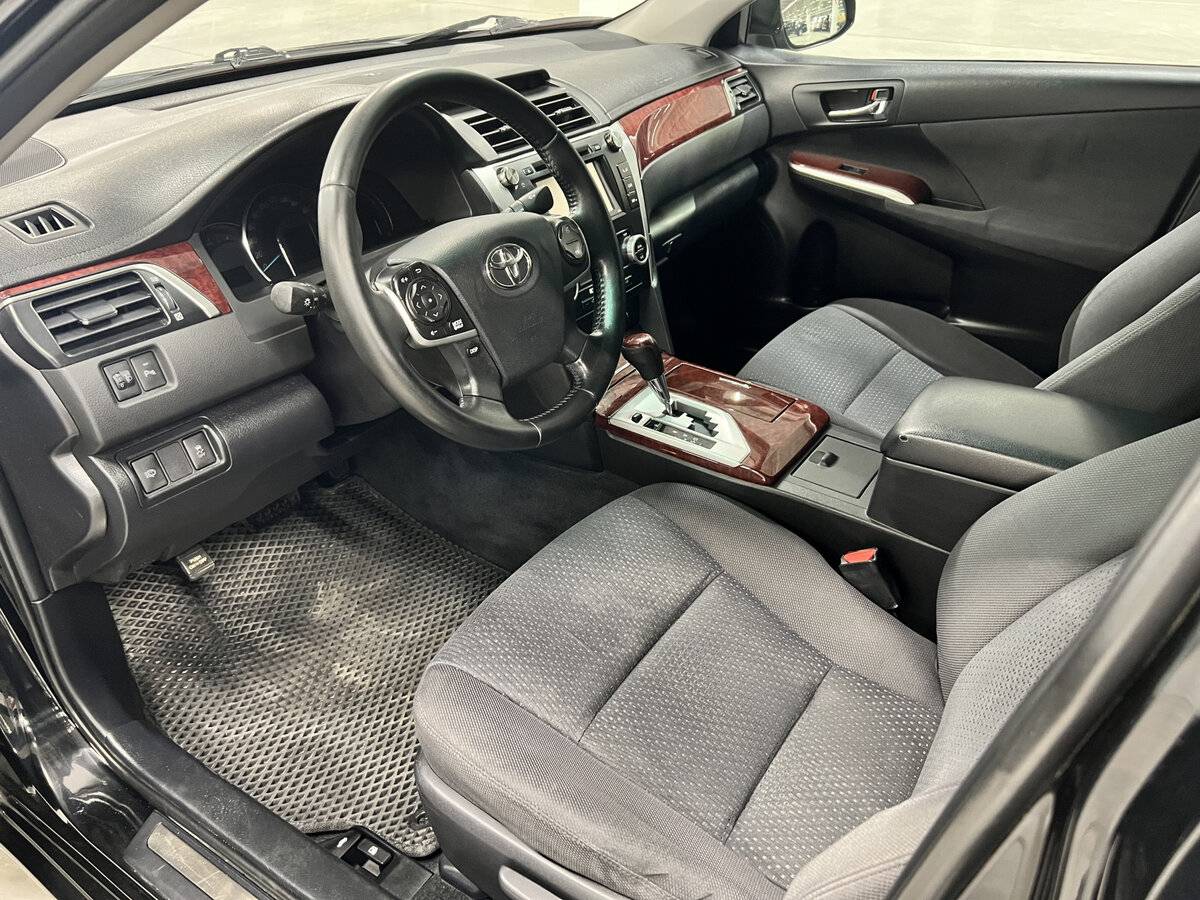 Toyota Camry б/у, 2013, Автоматическая. Фото: #15
