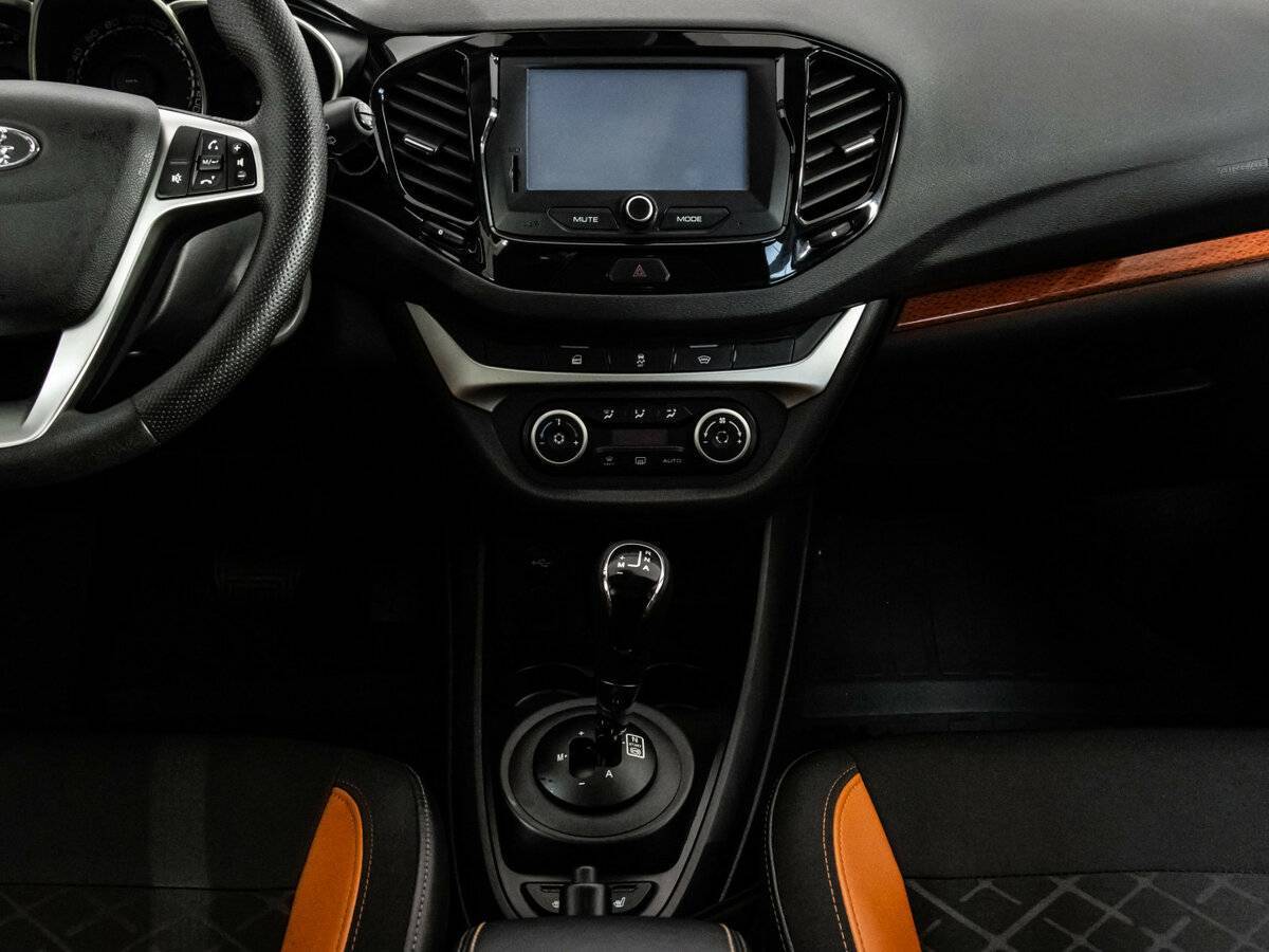 Lada (ВАЗ) Vesta б/у, 2019, Роботизированная. Фото: #11