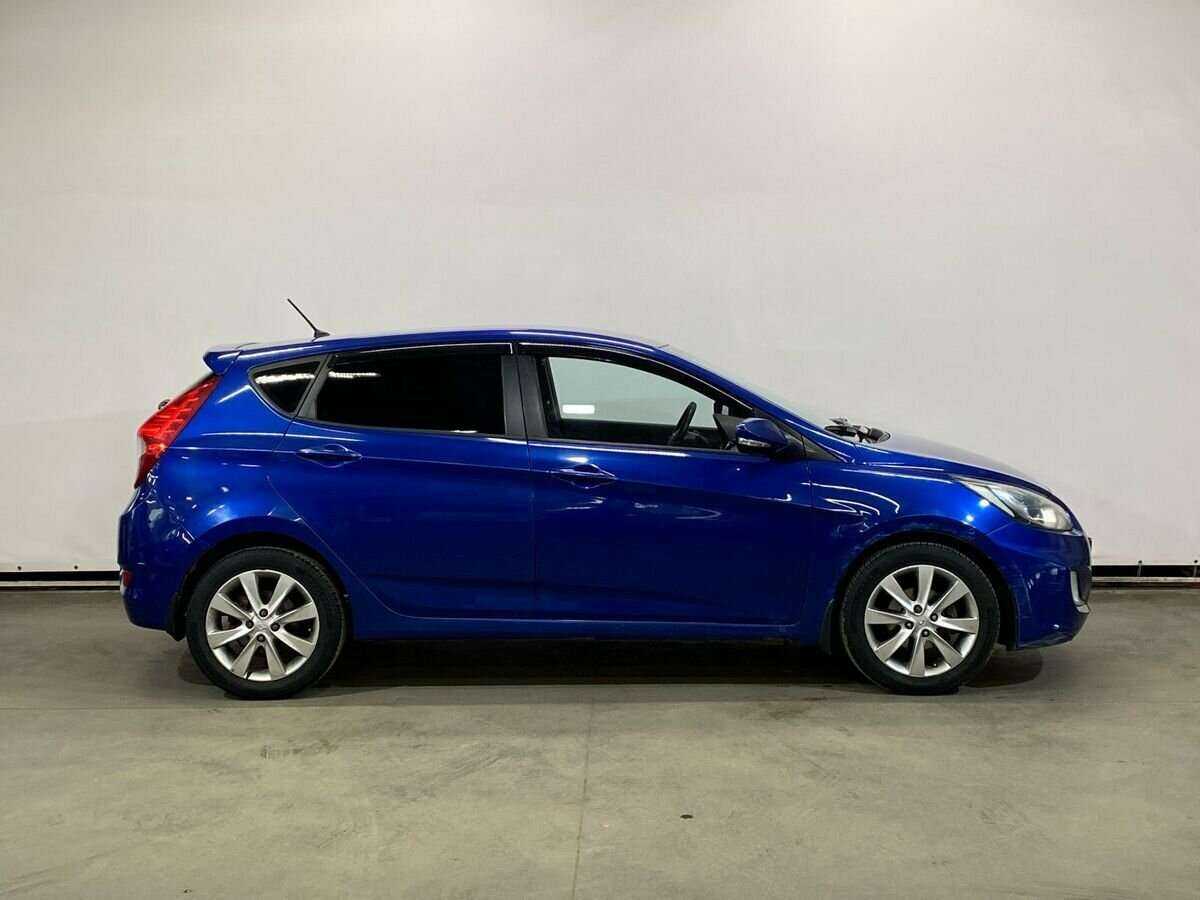 Hyundai Solaris б/у, 2012, Механическая. Фото: #3