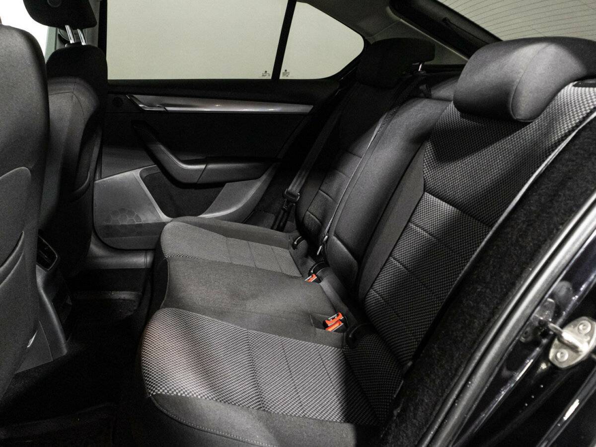 Skoda Octavia б/у, 2016, Роботизированная. Фото: #9