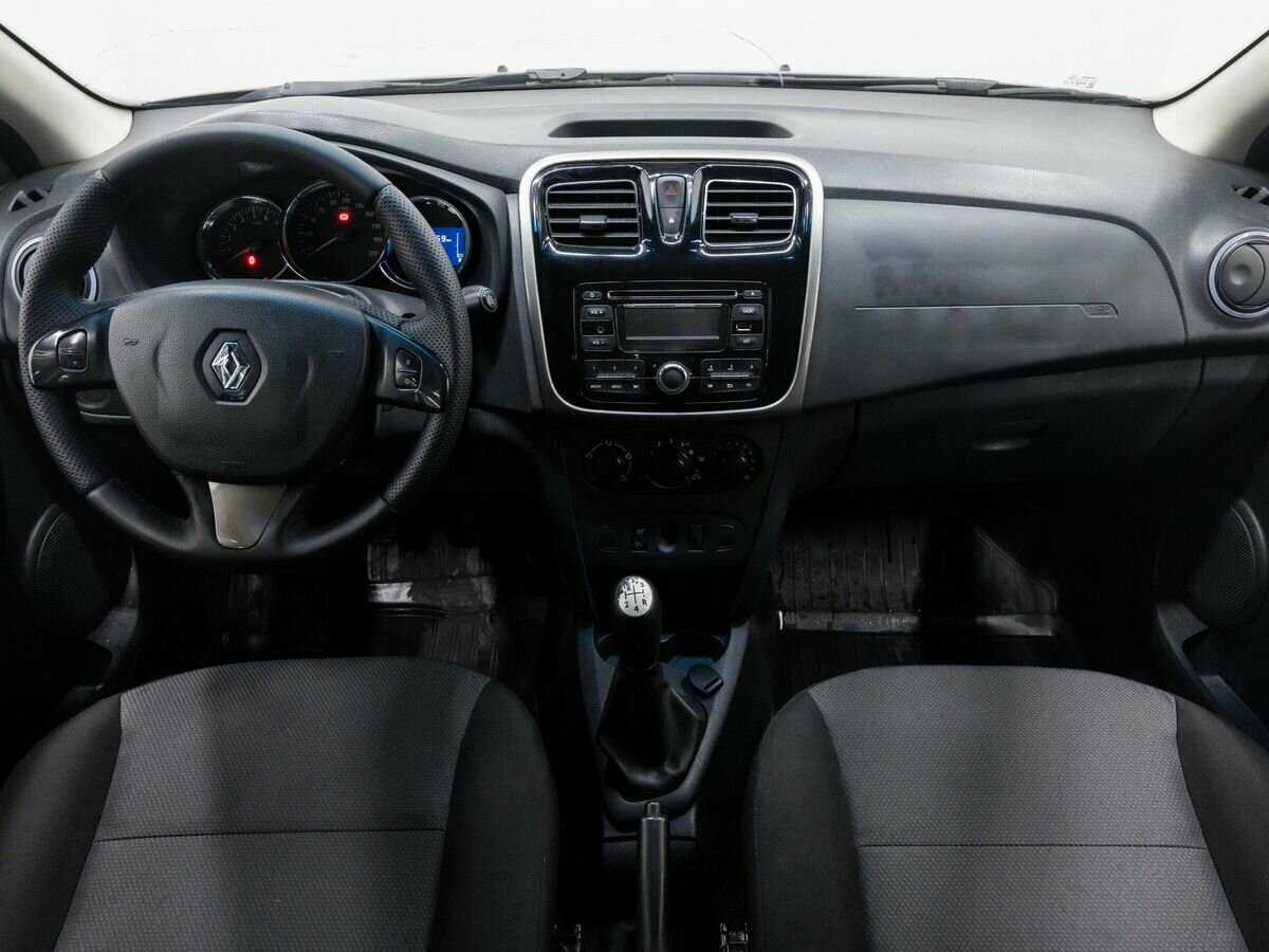 Renault Sandero б/у, 2016, Механическая. Фото: #8