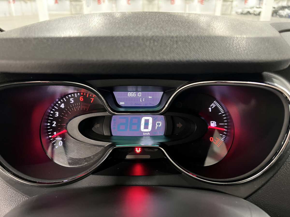 Renault Kaptur б/у, 2019, Автоматическая. Фото: #12