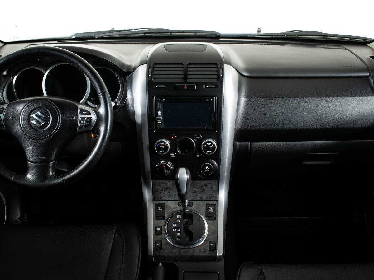 Suzuki Grand Vitara б/у, 2014, Автоматическая. Фото: #6