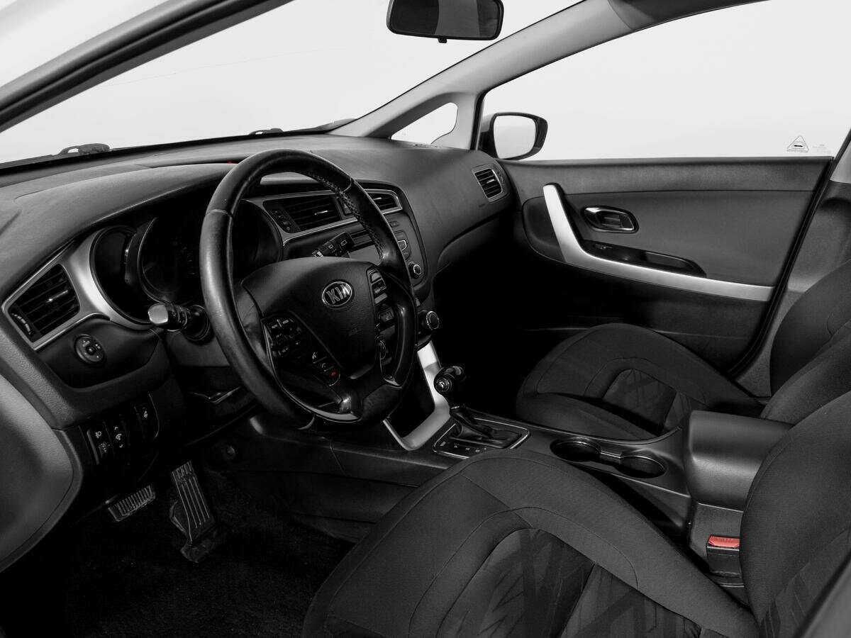 Kia Ceed б/у, 2016, Автоматическая. Фото: #14
