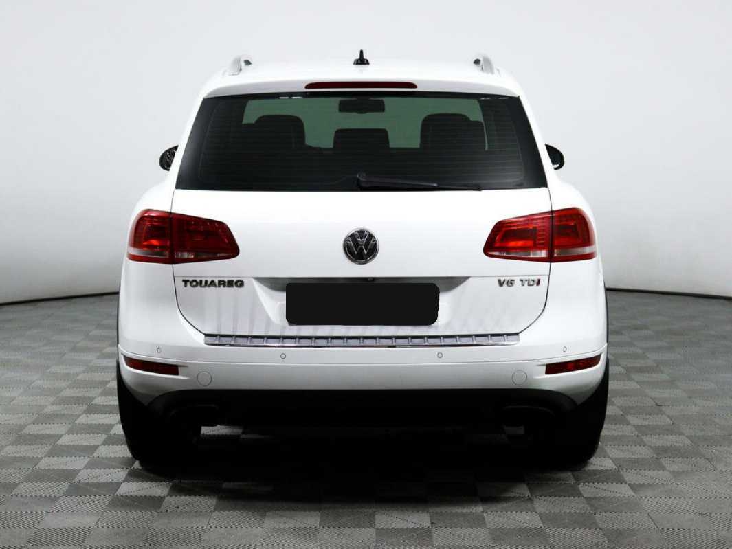 Volkswagen Touareg б/у, 2012, Автоматическая. Фото: #5